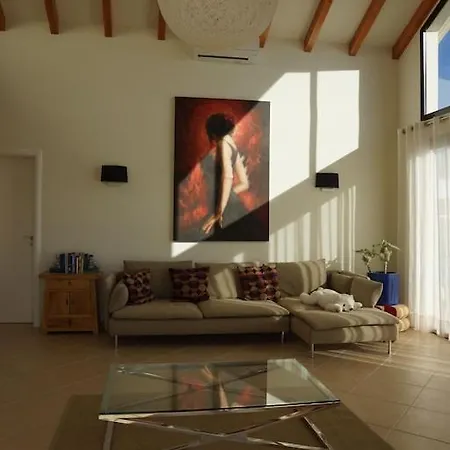 فيلة Luxury Near 1km Swimming Pool Tennis Court Great For Ages بلايا بلانكا