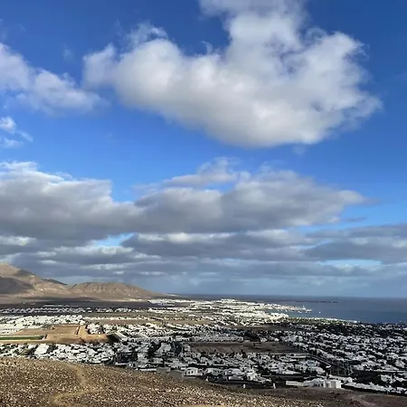 Luxury Near 1km Swimming Pool Tennis Court Great For Ages Villa