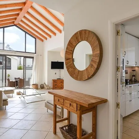 Willa Luxury Near 1km Swimming Pool Tennis Court Great For Ages *