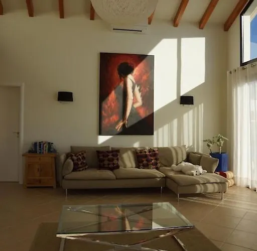 Vila Luxury Near 1km Swimming Pool Tennis Court Great For Ages Playa Blanca (Lanzarote)